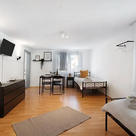 Mb Homes Fewo2 * Nuertingen