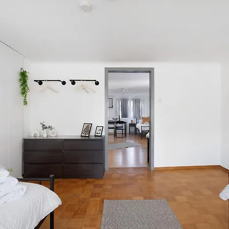 Διαμέρισμα Mb Homes Fewo2 *