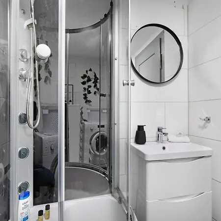 Διαμέρισμα Mb Homes Fewo2 *
